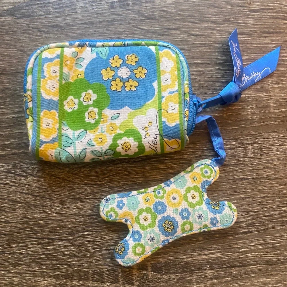 Vera Bradley Floral Coin Purse and‎ Charm Blue Green Yellow - Picture 2 of 5